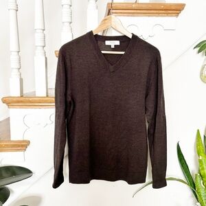 ****Turnbury Exta Fine Marino Wool Brown V-Neck Sweater Size Large